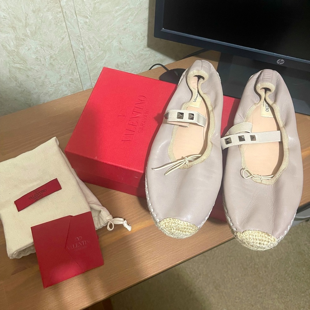 100% Authentic Valentino stud flats shoes ballerinas espadrilles genuine leather